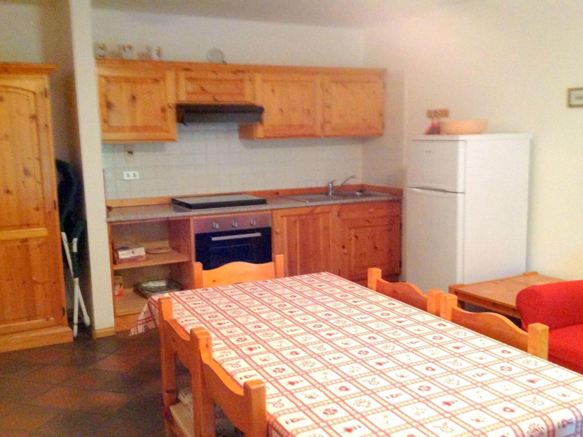 Spacious Chalet With Garden Near Ski Area In Tyrol Pozza di Fassa Exterior foto